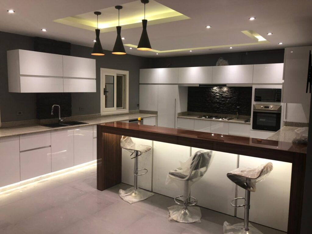 ec8b65de f380 4689 b589 1bd846bcad54